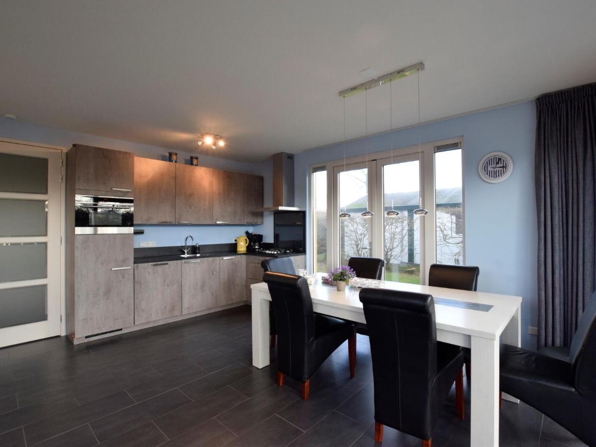 Bright Holiday Home In Noordwijk Near Sea Bagian luar foto