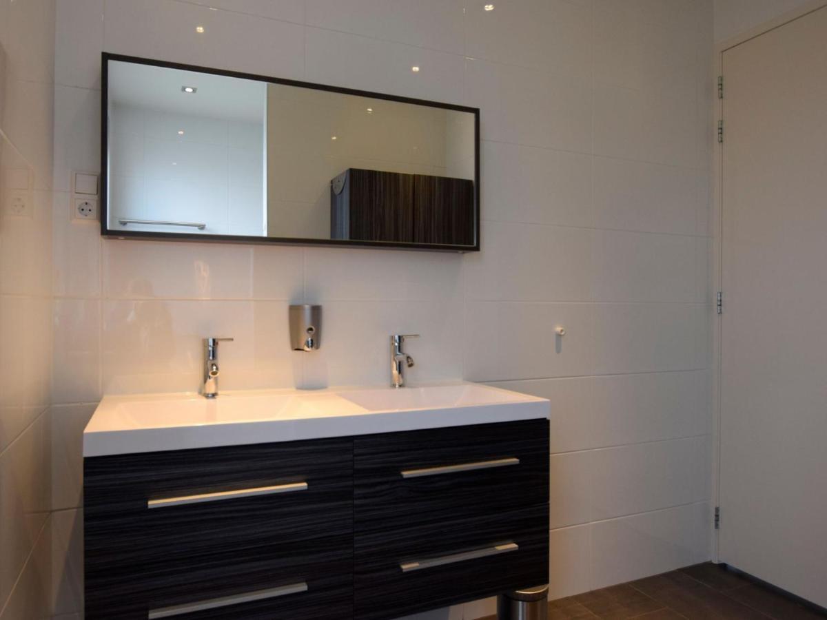 Bright Holiday Home In Noordwijk Near Sea Bagian luar foto